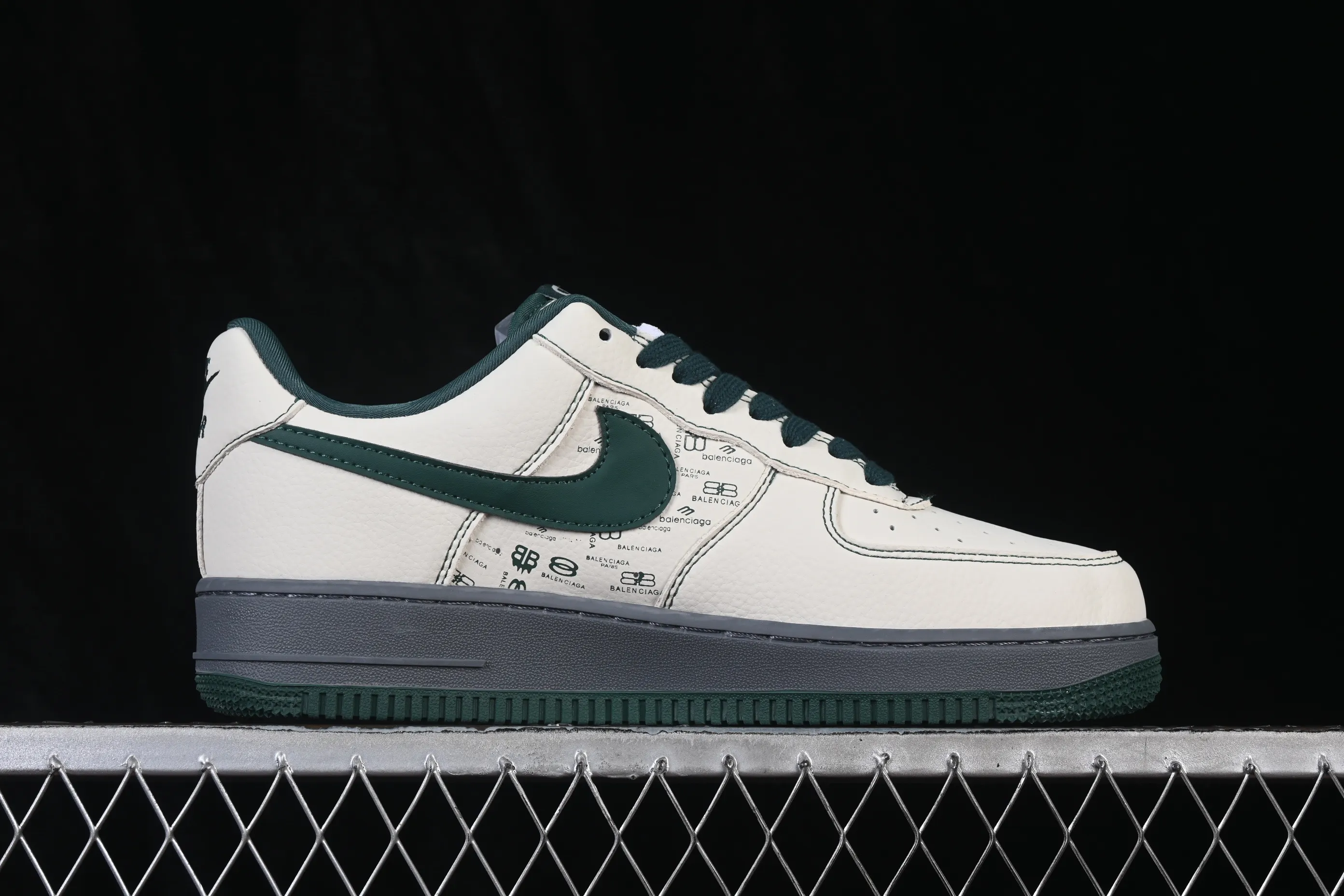 All Categories Nk Air Force 1 Air Force Series Nk Air Force 1 Low Air Force Low Nike Air Force 1'07 Low Beige Air Force One Low Casual Shoes DN1688-009